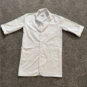Kids Doctor or Lab jacket. Unisex Costume size 6/8